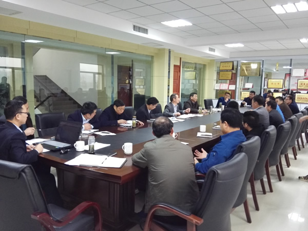 ���_��˾�ж�����  �T��н��������